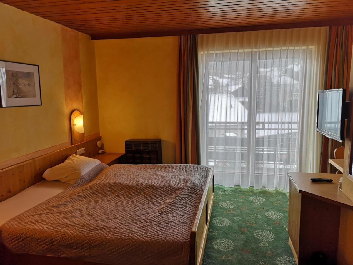 Hotel Wirt Z'Minsta Altmünster Zewnętrze zdjęcie