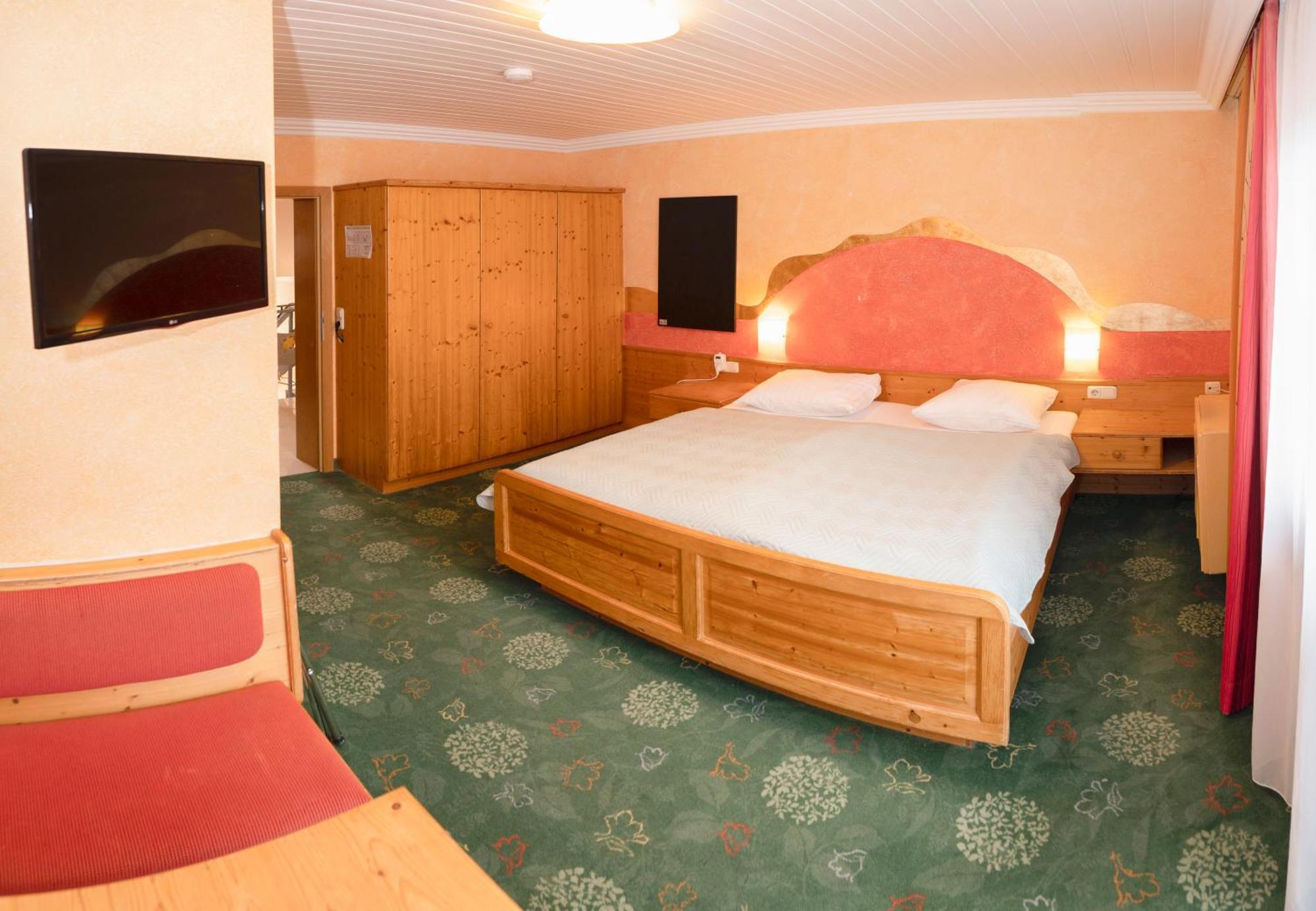 Hotel Wirt Z'Minsta Altmünster Zewnętrze zdjęcie