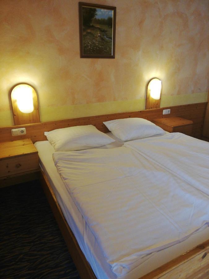 Hotel Wirt Z'Minsta Altmünster Zewnętrze zdjęcie